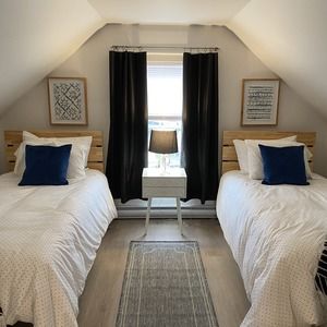 Meet your Posher, Joan